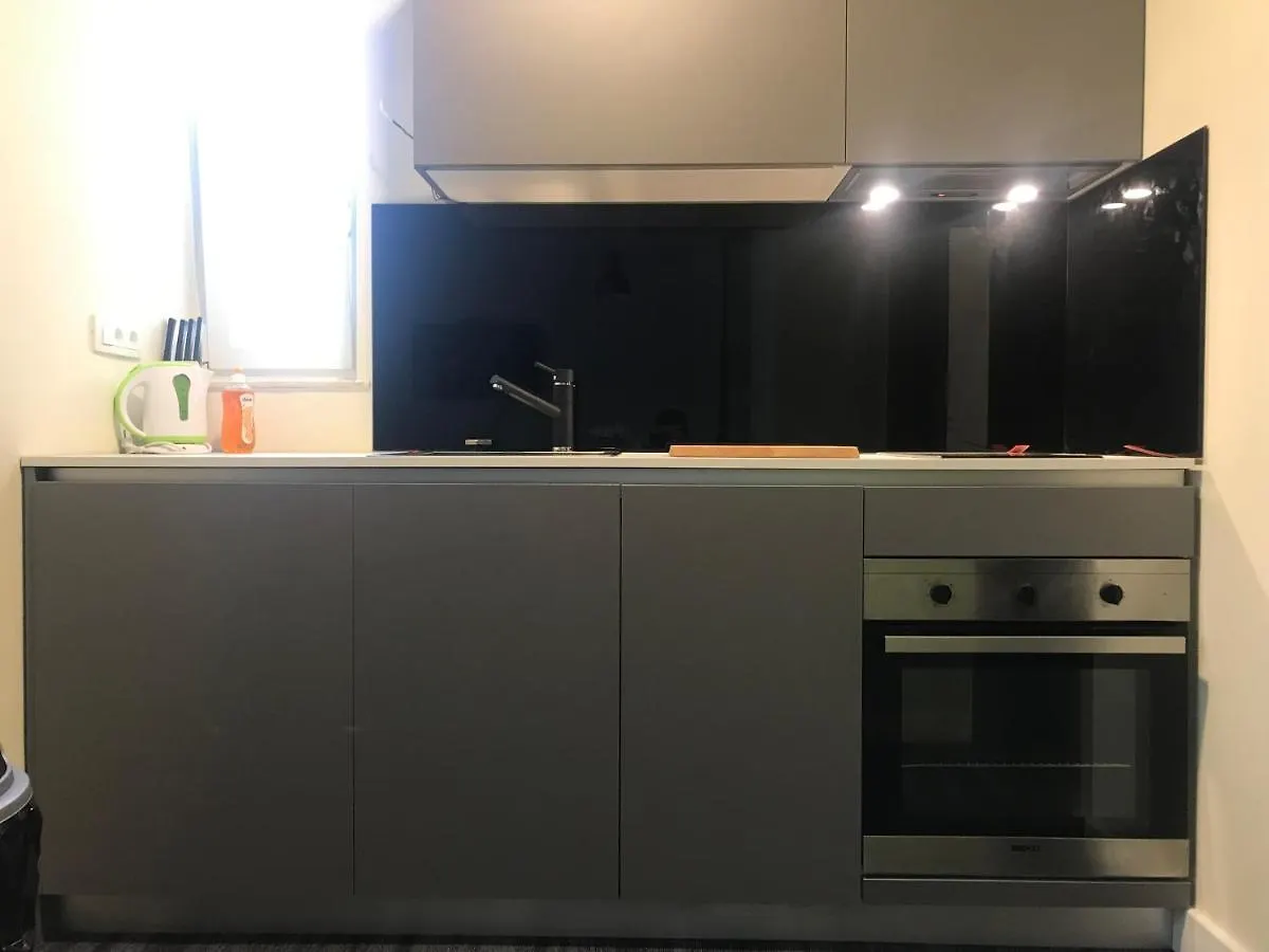 One Bedroom Apartment Split